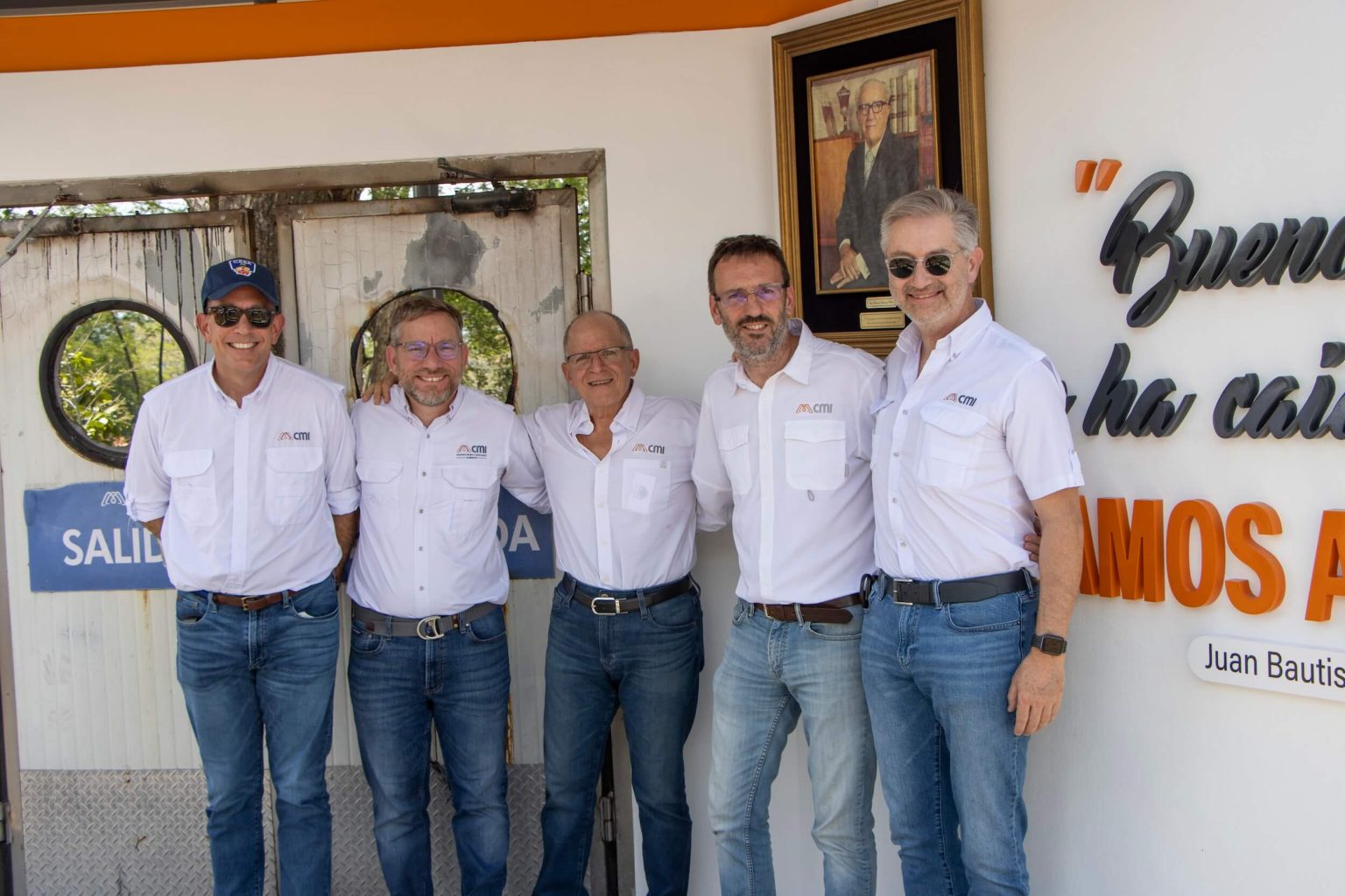 Inaugurando la ampliación de la planta San Miguel en Costa Rica