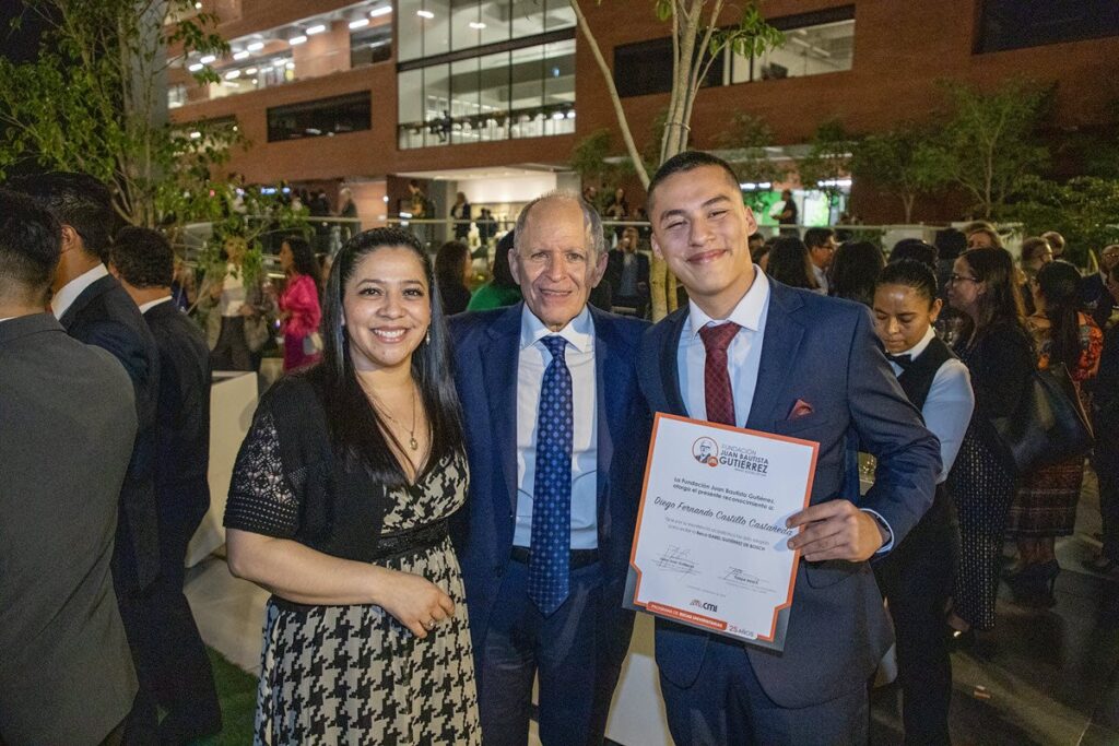 Juan Jose Gutiérrez Mayorga - Fundacion Juan Bautista Gutierrez